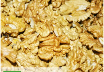 Walnut kernels in Bulk Image